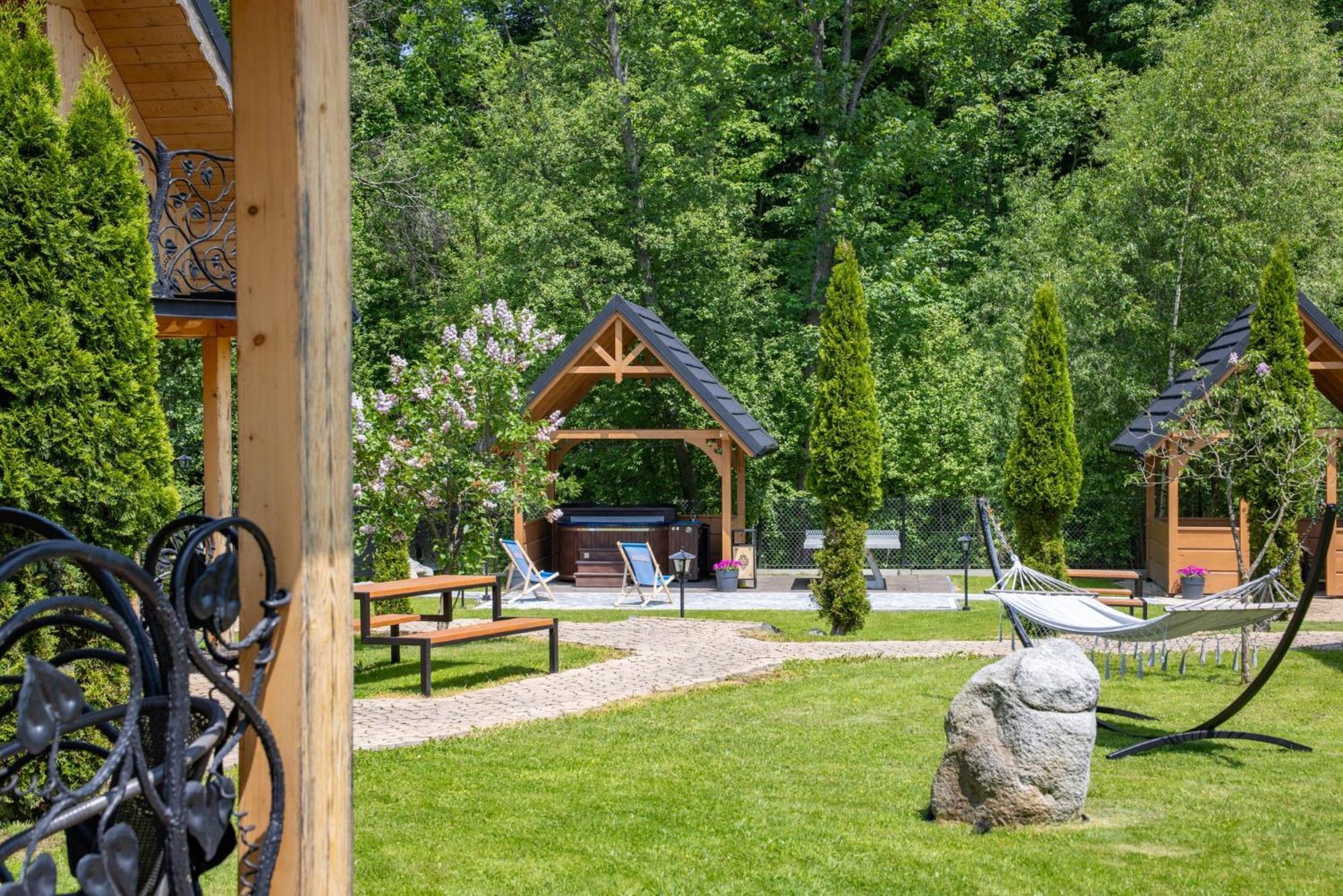 Domki Gawra Z Jacuzzi - Zakopane — Zdjęcia 1